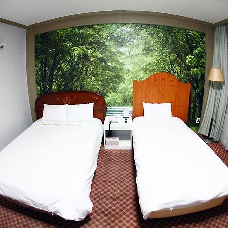 Hotel Crystal Daegu Exterior foto